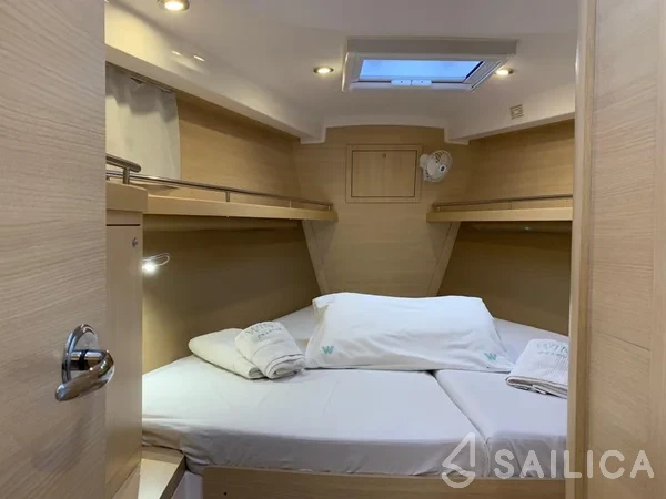 Delta 41 - Yacht Charter Sailica