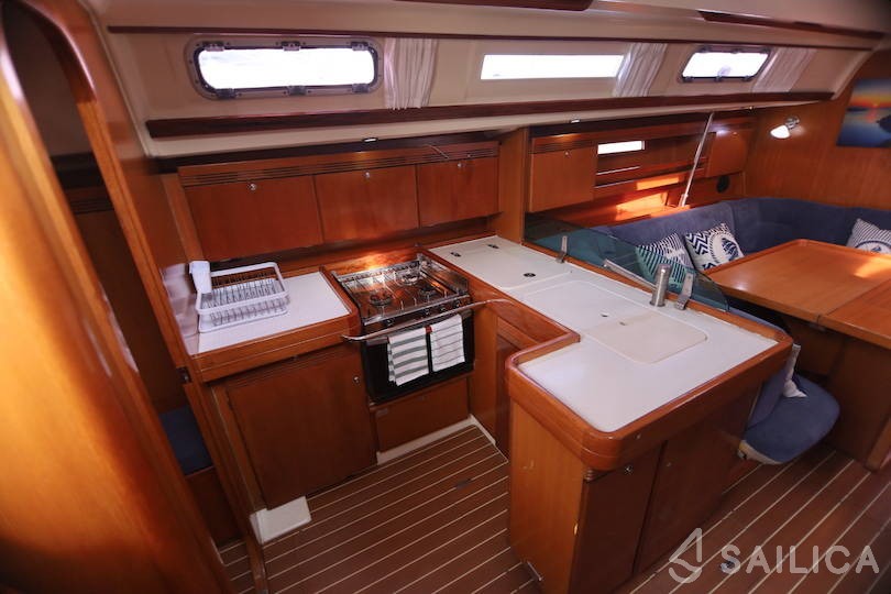 Dufour 44 Performance - Yacht Charter Sailica