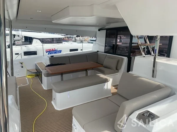Elba 45 - Yacht Charter Sailica