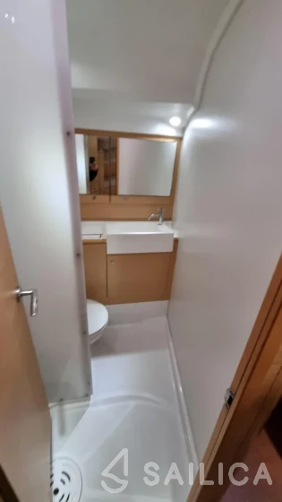 First 45 - Yacht Charter Sailica