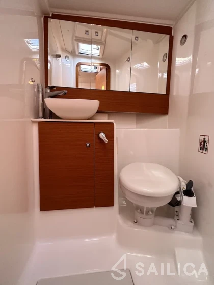 Dufour 430 - Yacht Charter Sailica