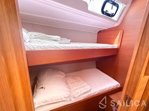 Dufour 430 - Yacht Charter Sailica