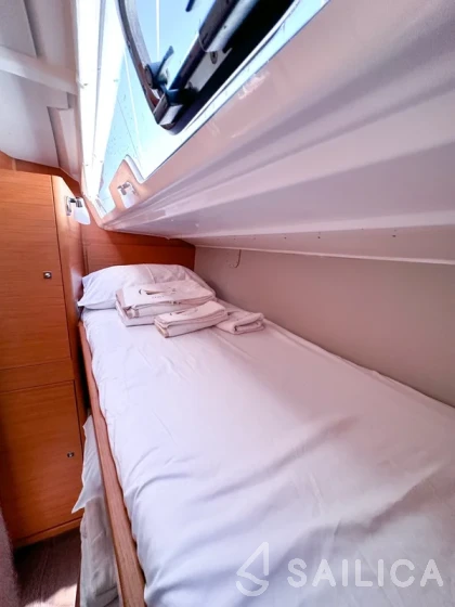 Dufour 430 - Yacht Charter Sailica