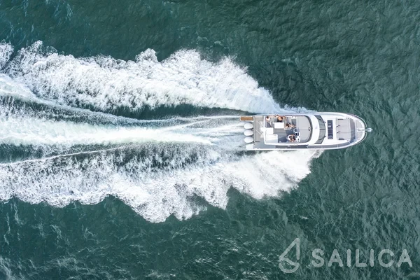 Merry Fisher 1295 FLY - Yacht Charter Sailica