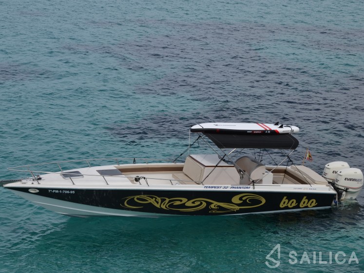 Tempest 32 Phantom - Yacht Charter Sailica