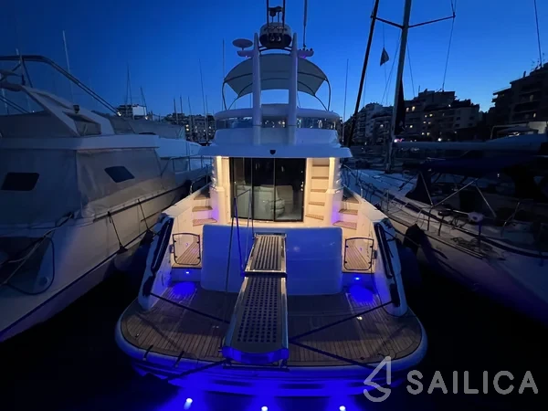 Fairline Squadron 52 - Yacht Charter Sailica