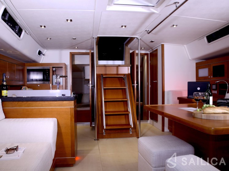 Hanse 545 - Yacht Charter Sailica