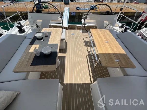 Hanse 460 - Yacht Charter Sailica