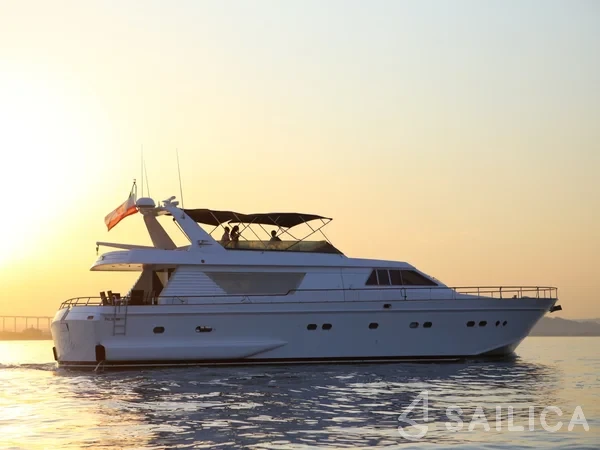 Alalunga 78 - Yacht Charter Sailica