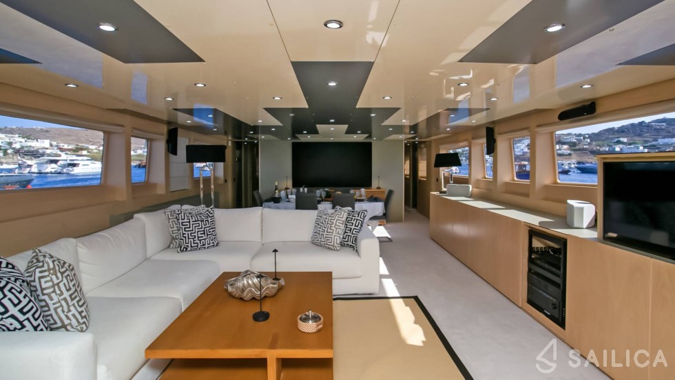 Baglietto 100 - Yacht Charter Sailica