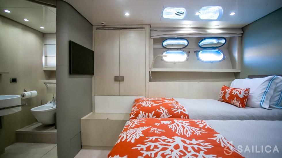 Baglietto 100 - Yacht Charter Sailica