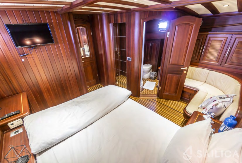 Gulet - Yacht Charter Sailica