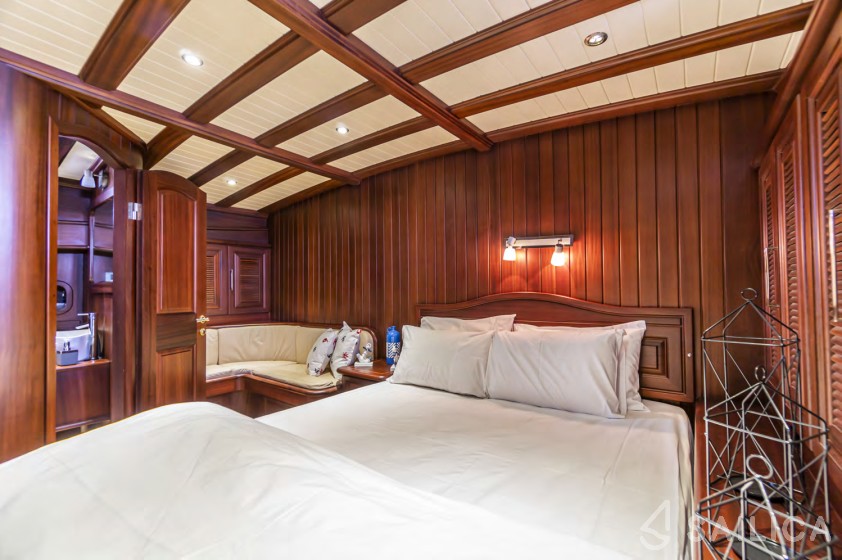 Gulet - Yacht Charter Sailica