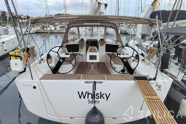 Dufour 430 - Yacht Charter Sailica