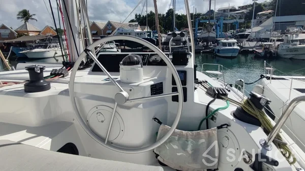 Bali Catspace - Yacht Charter Sailica