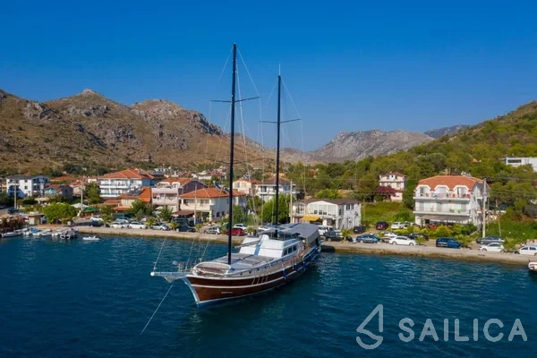 Gulet - Yacht Charter Sailica
