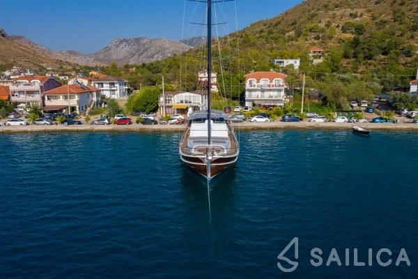 Gulet - Yacht Charter Sailica