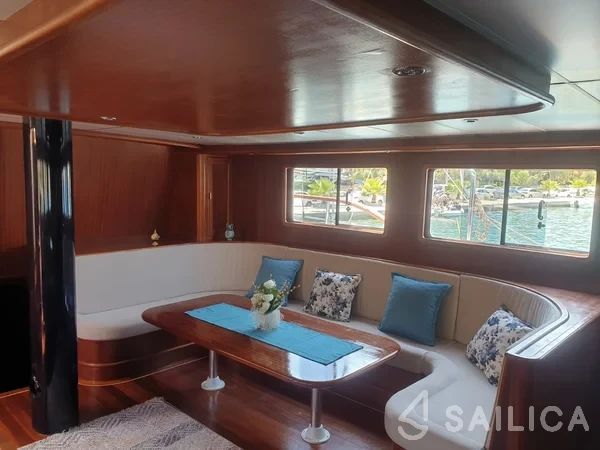 Gulet - Yacht Charter Sailica