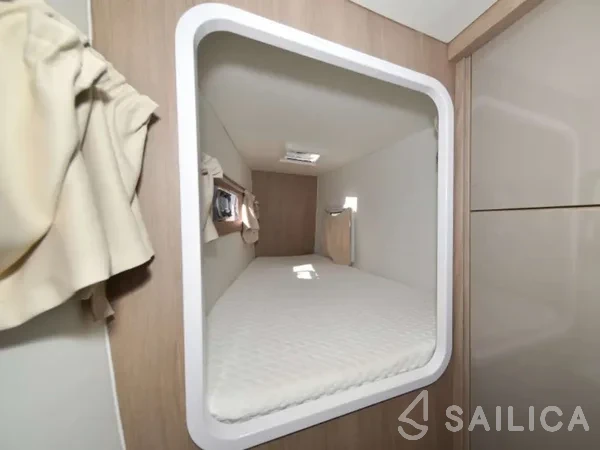 Aventura 34 - Yacht Charter Sailica