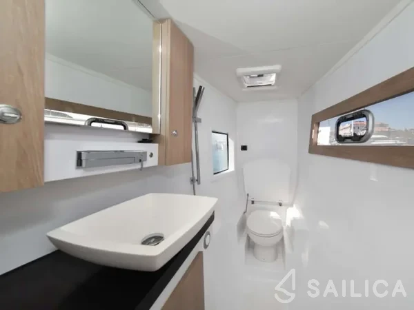 Aventura 34 - Yacht Charter Sailica