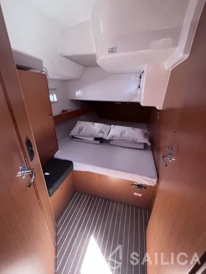Bavaria Cruiser 46 Style - Yacht Charter Sailica