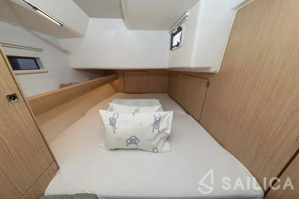 Bavaria Cruiser 46 Style - Yacht Charter Sailica