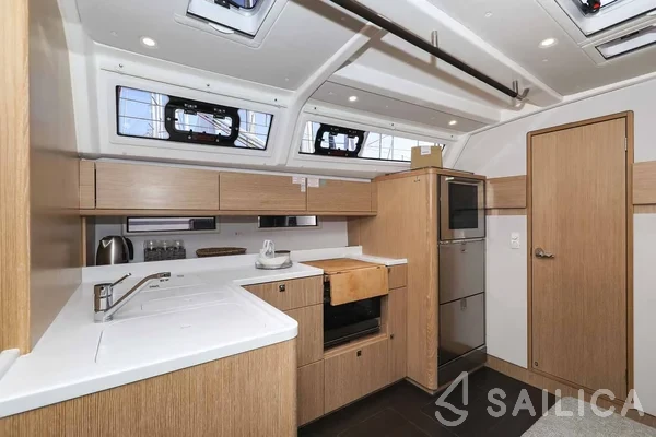 Bavaria Cruiser 46 Style - Yacht Charter Sailica