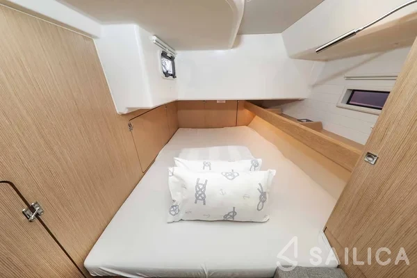 Bavaria Cruiser 46 Style - Yacht Charter Sailica