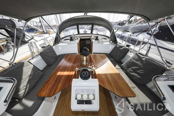 Bavaria Cruiser 46 Style - Yacht Charter Sailica