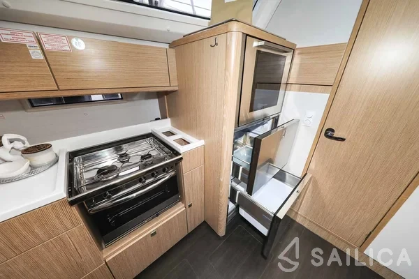 Bavaria Cruiser 46 Style - Yacht Charter Sailica