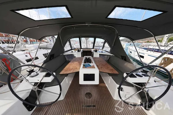 Dufour 390 - Yacht Charter Sailica