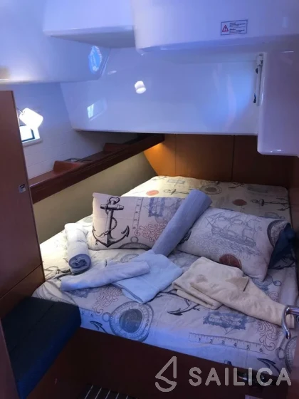 Bavaria 46 Cruiser - Yacht Charter Sailica