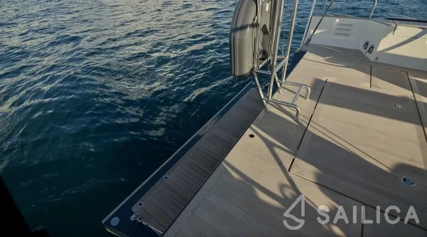 More 55 - Yacht Charter Sailica