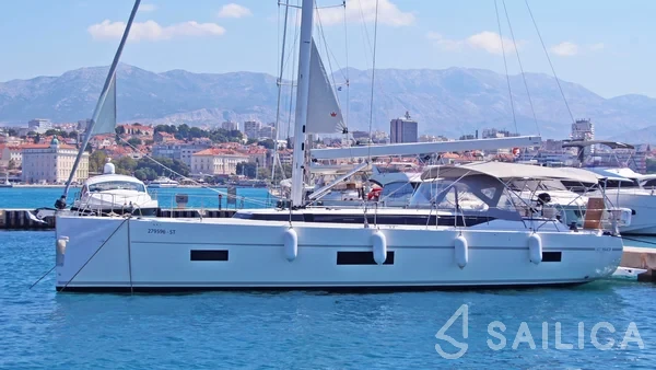 Bavaria C50 - Yacht Charter Sailica
