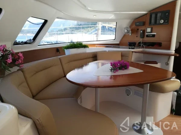 Lavezzi 40 - Yacht Charter Sailica