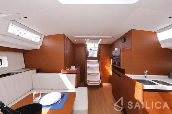 Sun Odyssey 490 - Yacht Charter Sailica