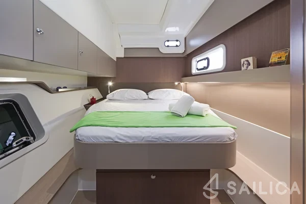 Bali Catspace - Yacht Charter Sailica