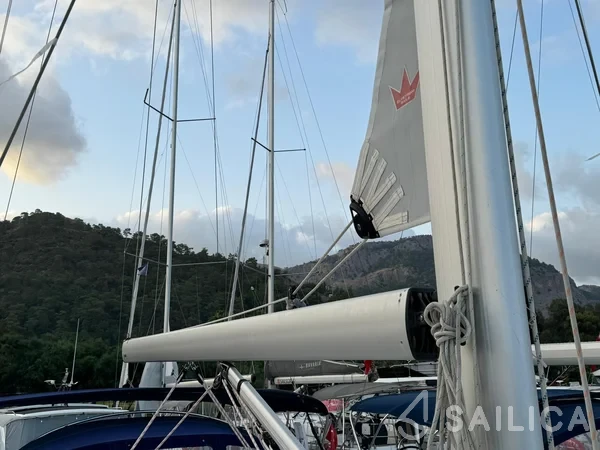 Bavaria 46 Cruiser - Yacht Charter Sailica