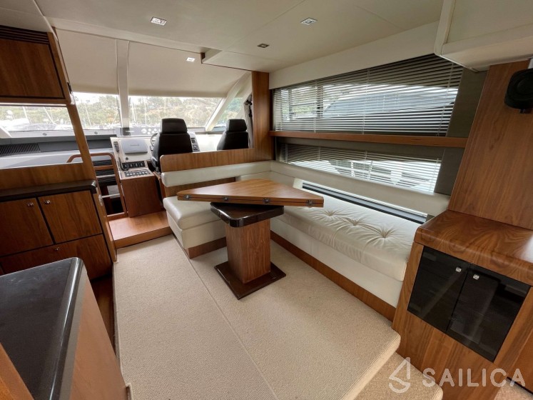 Fairline Squadron 58 - Yacht Charter Sailica