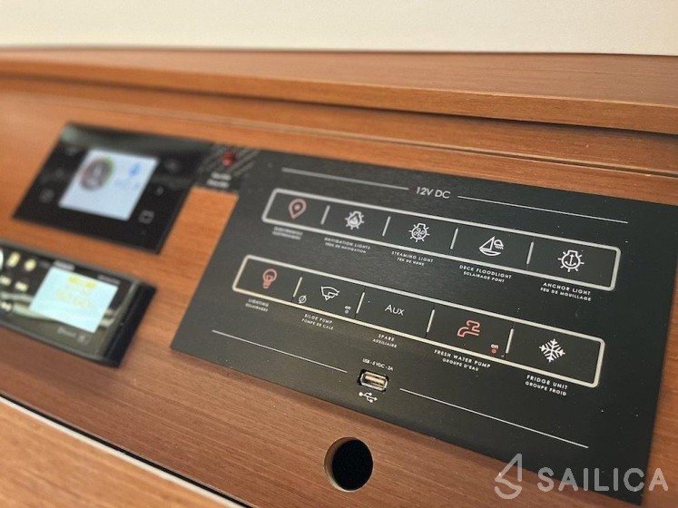 Oceanis 46.1 - Yacht Charter Sailica