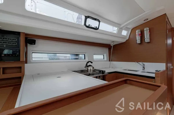 Sun Odyssey 440 - Yacht Charter Sailica