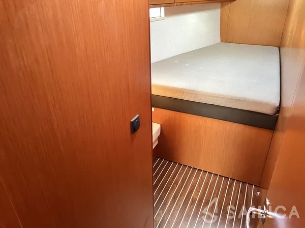 Bavaria 51 Cruiser - Yacht Charter Sailica
