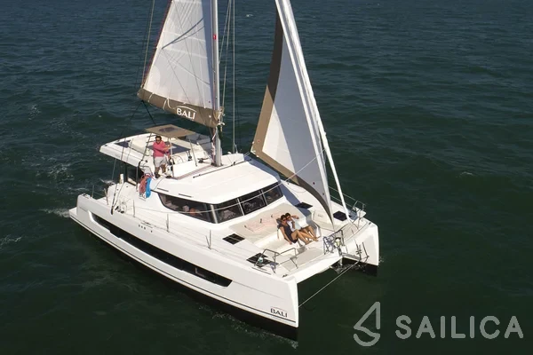 Bali Catspace - Yacht Charter Sailica