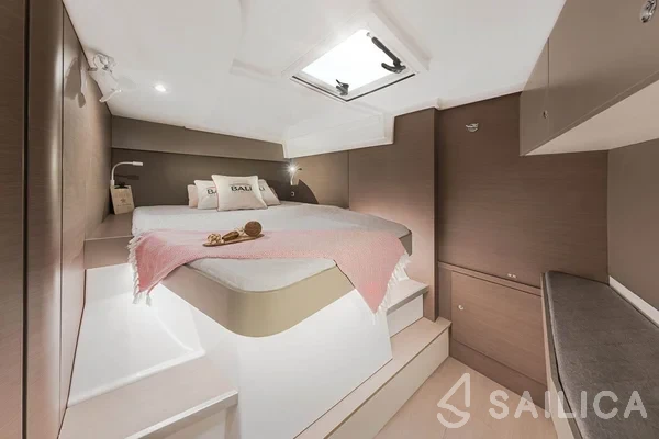 Bali Catspace - Yacht Charter Sailica