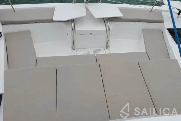Bali Catspace - Yacht Charter Sailica