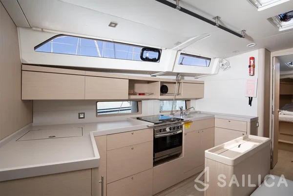 Oceanis 46.1 - Yacht Charter Sailica