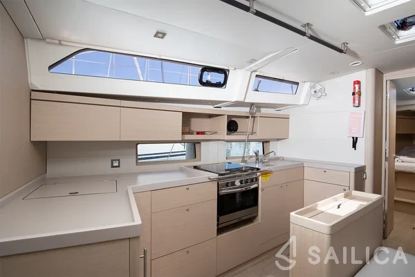 Oceanis 46.1 - Yacht Charter Sailica
