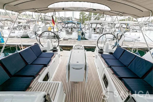 Sun Odyssey 490 - Yacht Charter Sailica