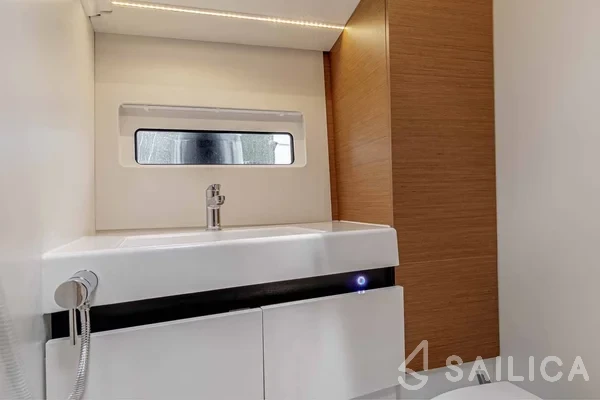 Sun Odyssey 490 - Yacht Charter Sailica
