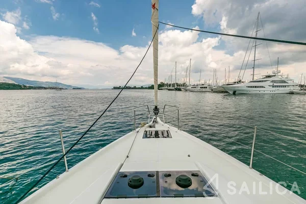Sun Odyssey 490 - Yacht Charter Sailica